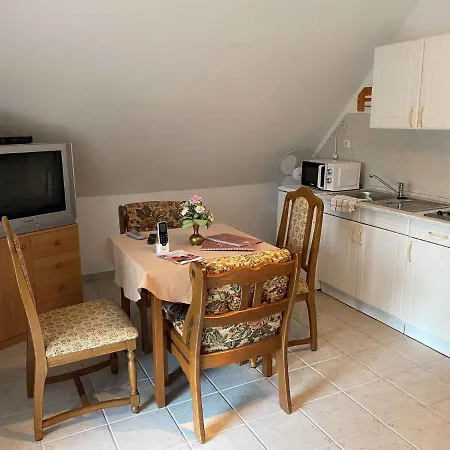In - Balaton 39945 Διαμέρισμα Hévíz