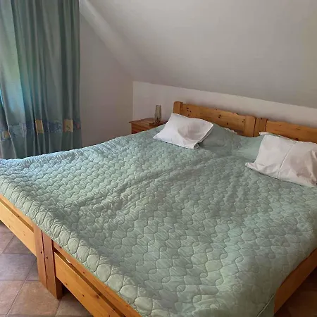 In Heviz/balaton 39945 Apartment *