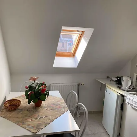 In - Balaton 39945 Hévíz