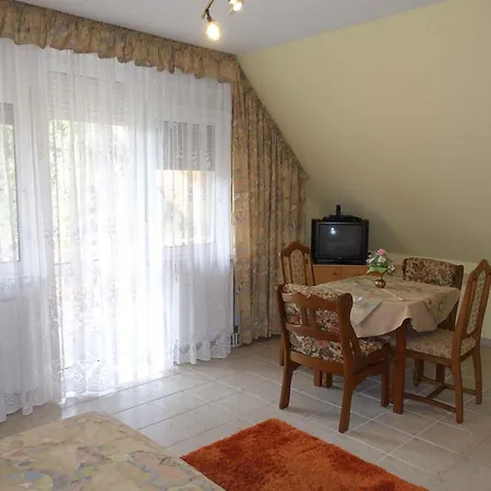 Apartment In Heviz/balaton 39945 Hévíz