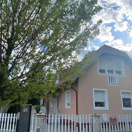 In Heviz/balaton 39945 Apartment
