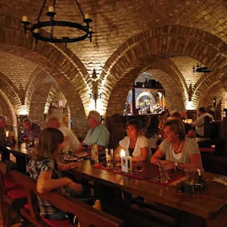 In - Balaton 39945 Hévíz